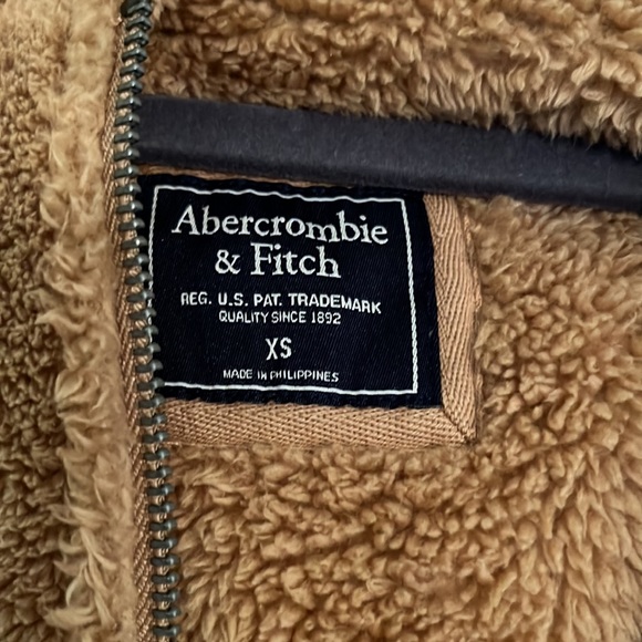 NWOT Abercrombie & Fitch Tobacco Brown Teddy Coat - Picture 4 of 5